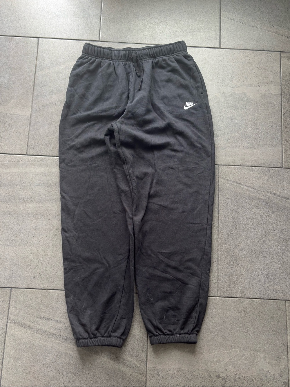 Nike Sportswear Club Fleece Sweatpants Men’s M Tall Black Baggy Joggers